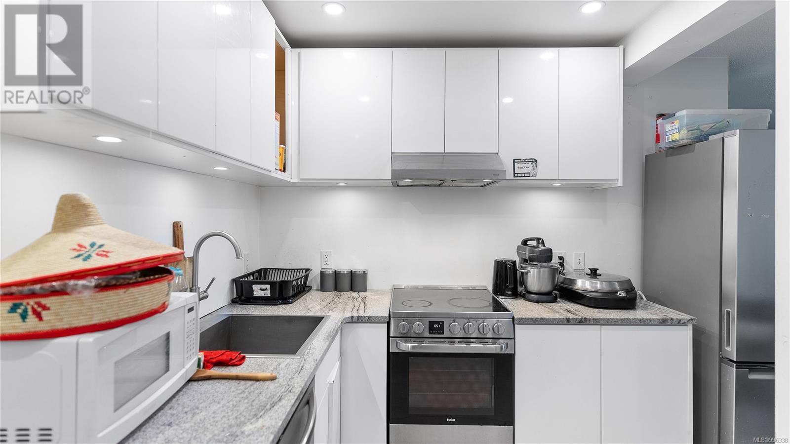 #404 1571 MORTIMER ST - Image 7