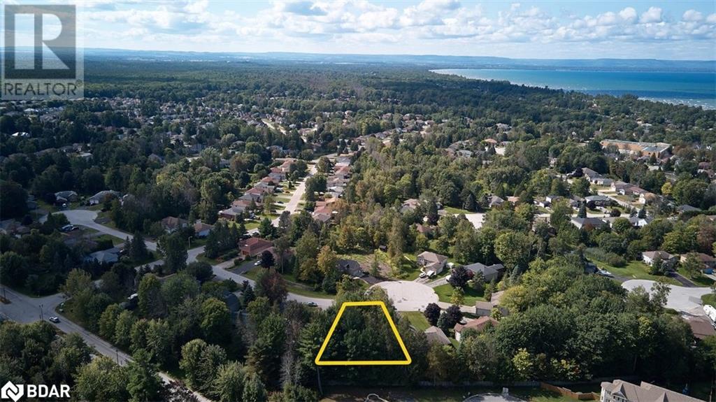 Photo 1 of 11 Deerrun Place, Wasaga Beach ON