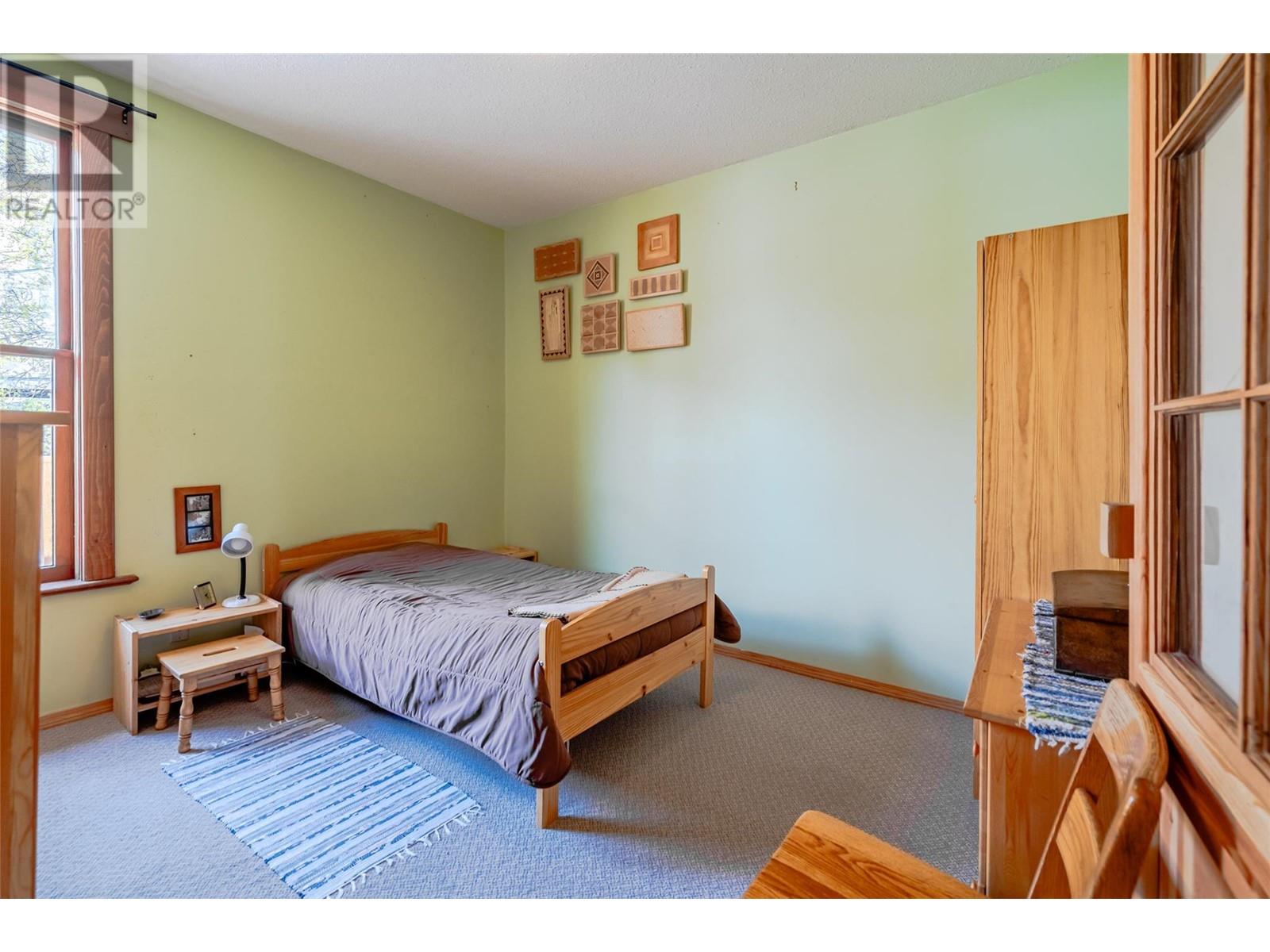 Photo 61 of 717 715 Josephine Street, Nelson BC