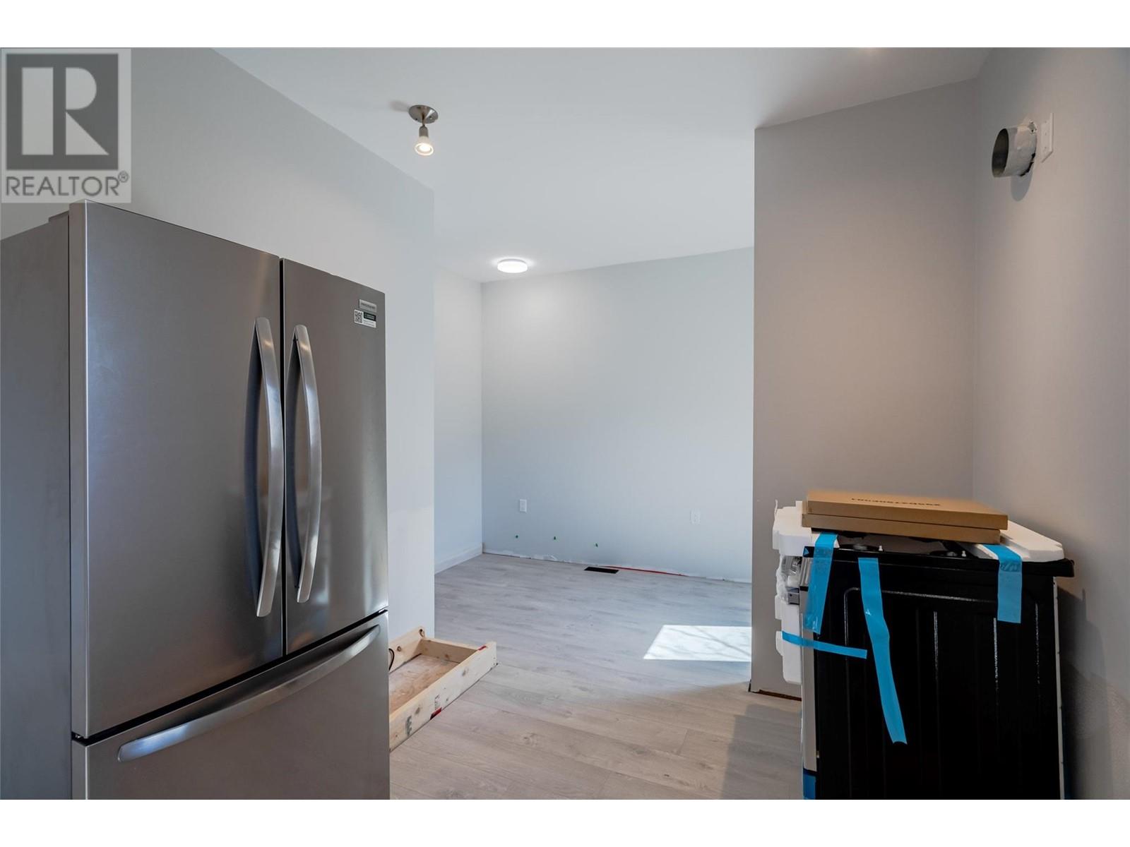 Photo 59 of 717 715 Josephine Street, Nelson BC