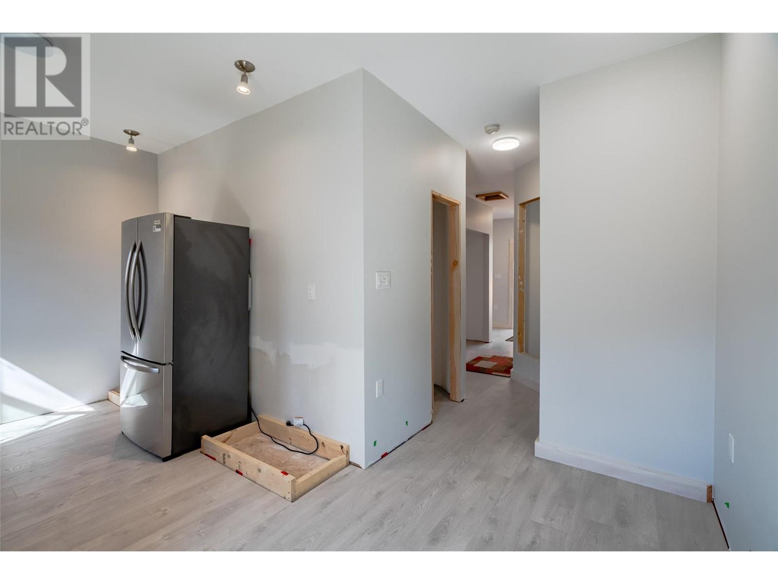 Photo 39 of 717 715 Josephine Street, Nelson BC