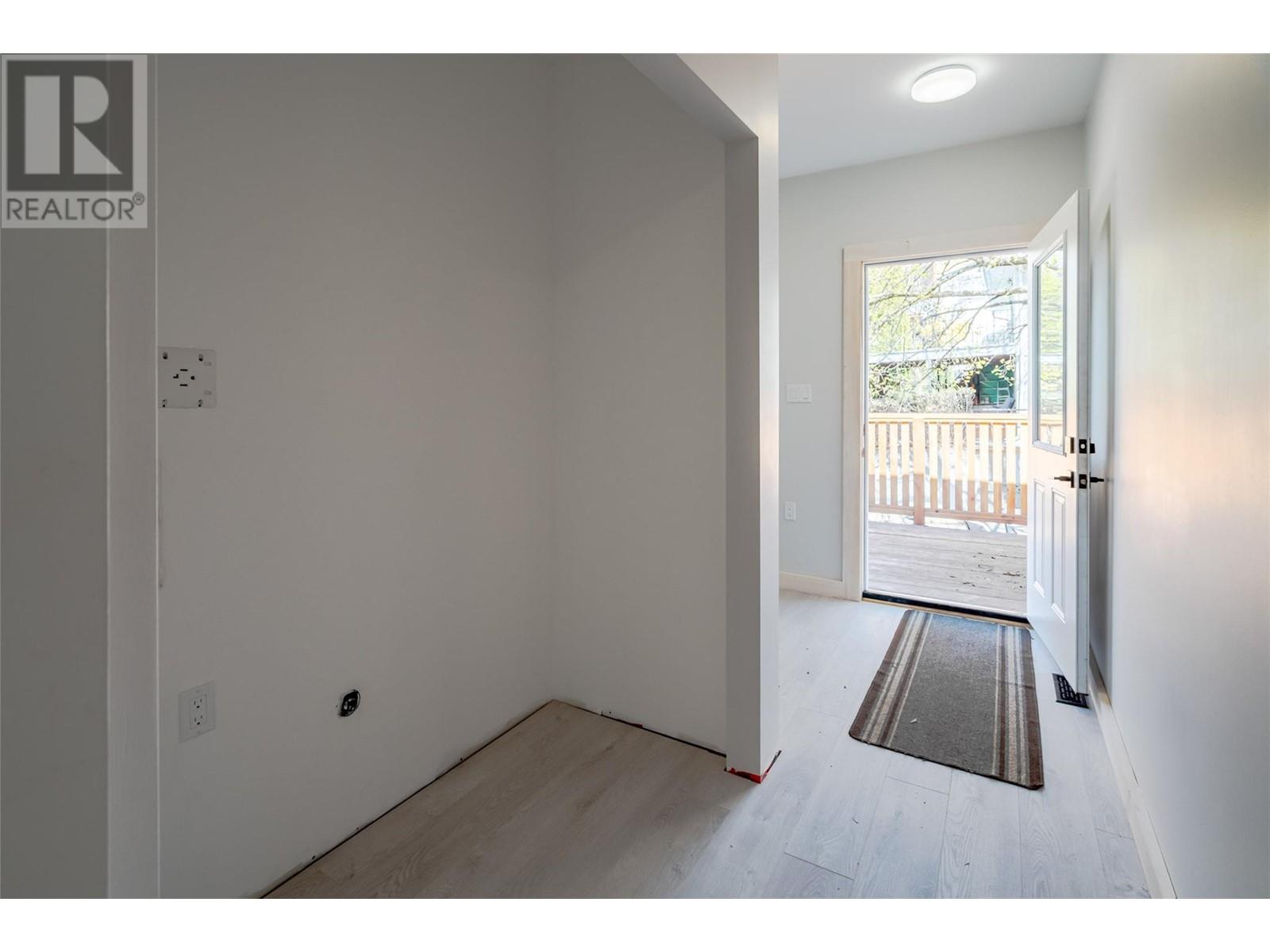 Photo 49 of 717 715 Josephine Street, Nelson BC