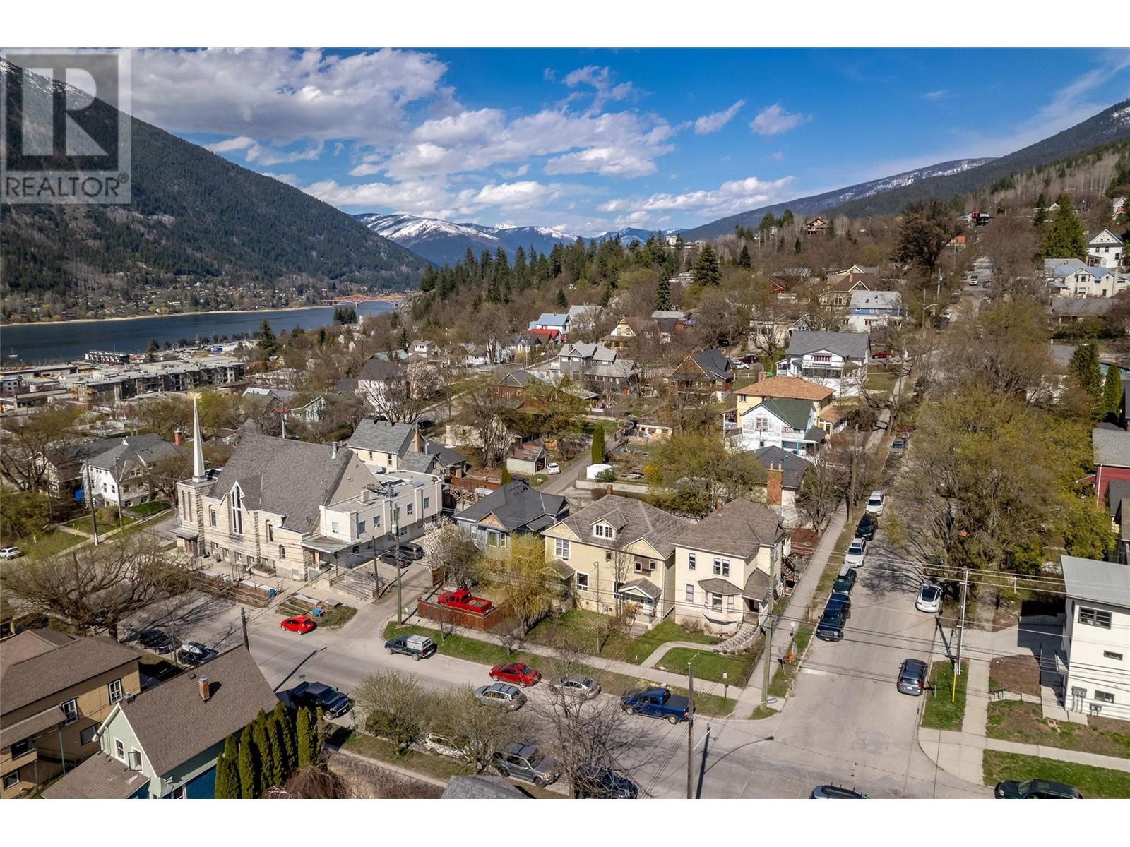 717-715 Josephine Street, Nelson