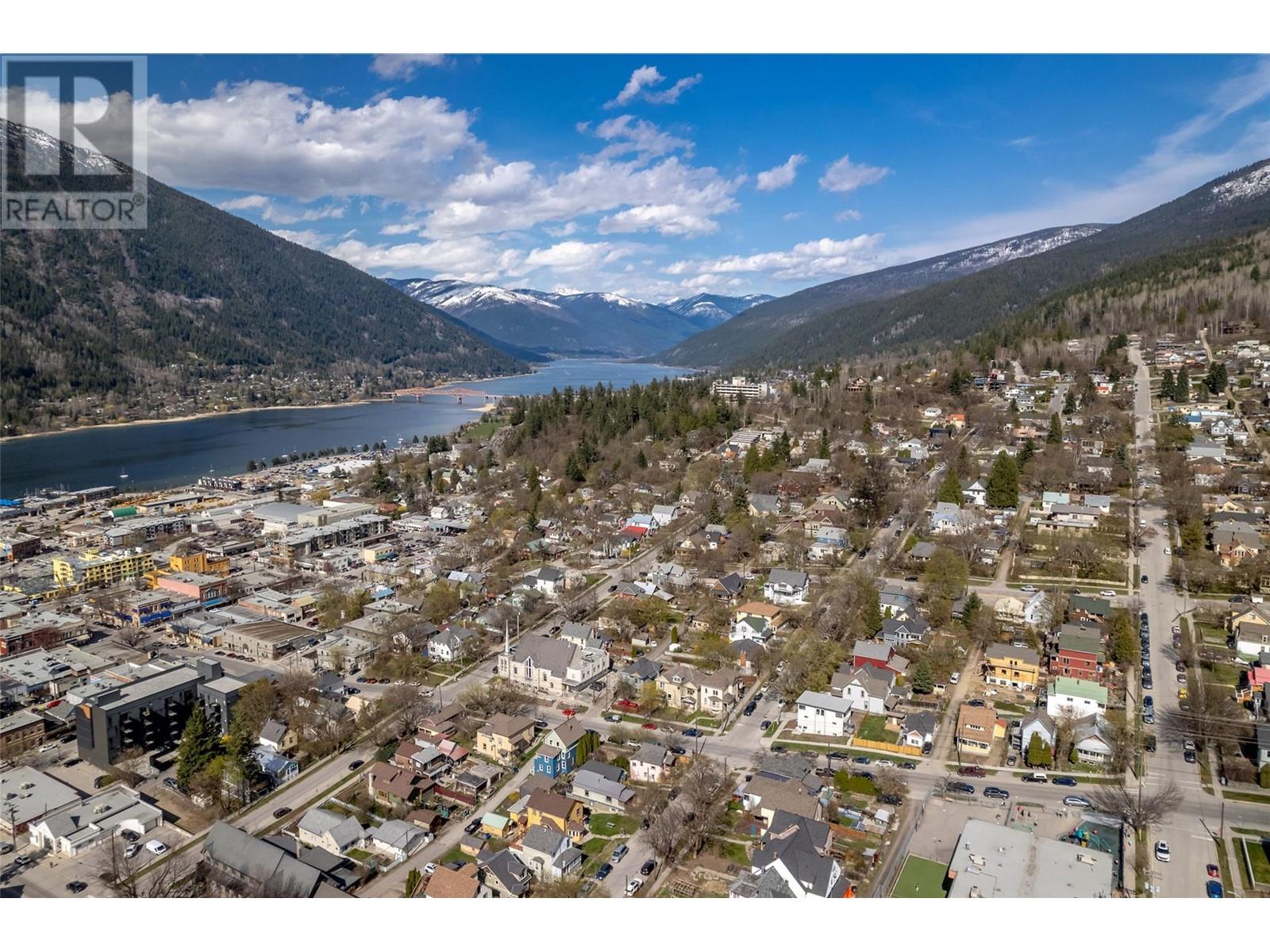 Photo 41 of 717 715 Josephine Street, Nelson BC