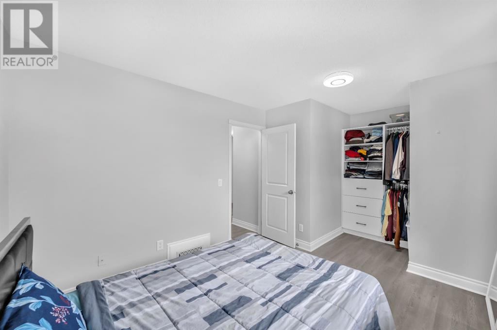 Single Family House for Sale in  Taradale Close NE Taradale Calgary 
