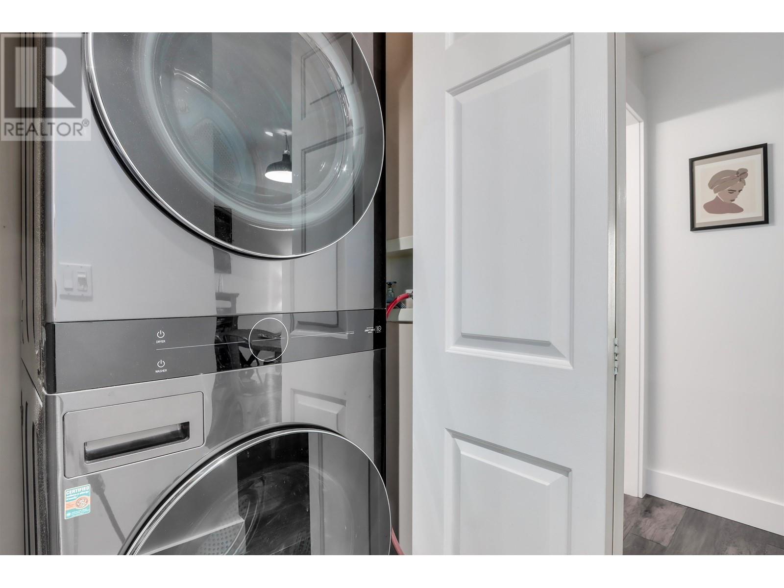 105 175 E 10TH STREET, North Vancouver real estate listing R2993977