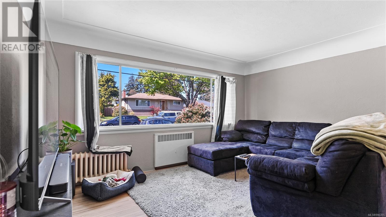 903 Shirley Rd, Esquimalt