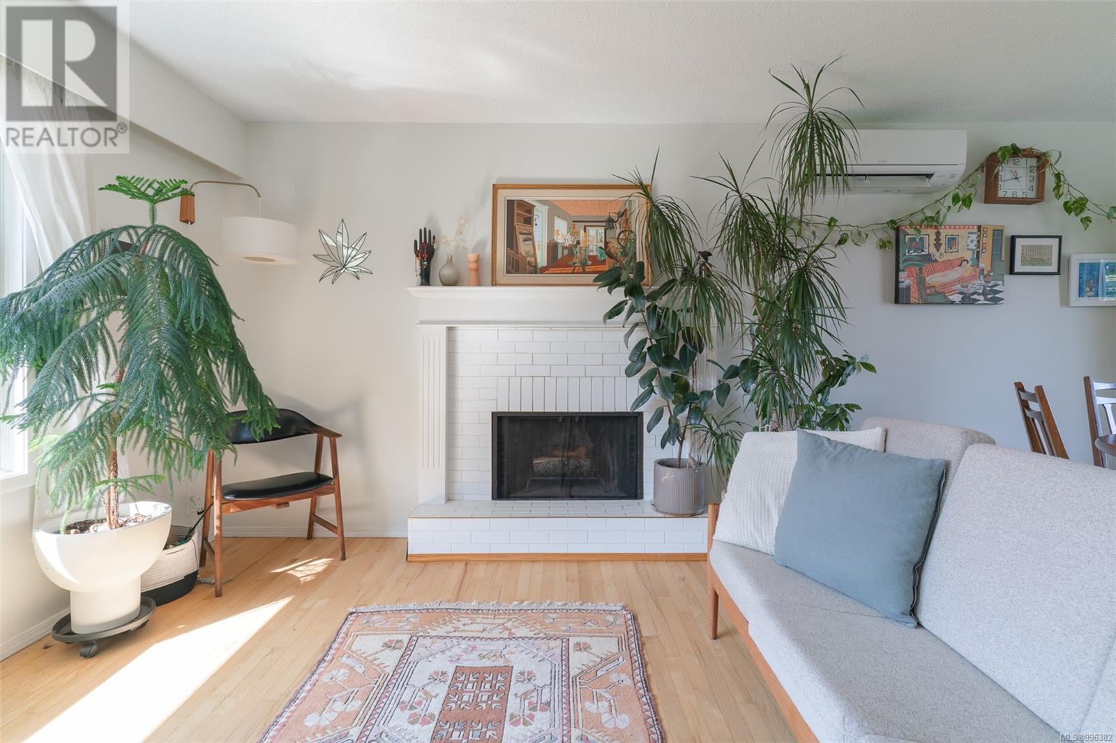 7458 Elizabeth Way, Lantzville