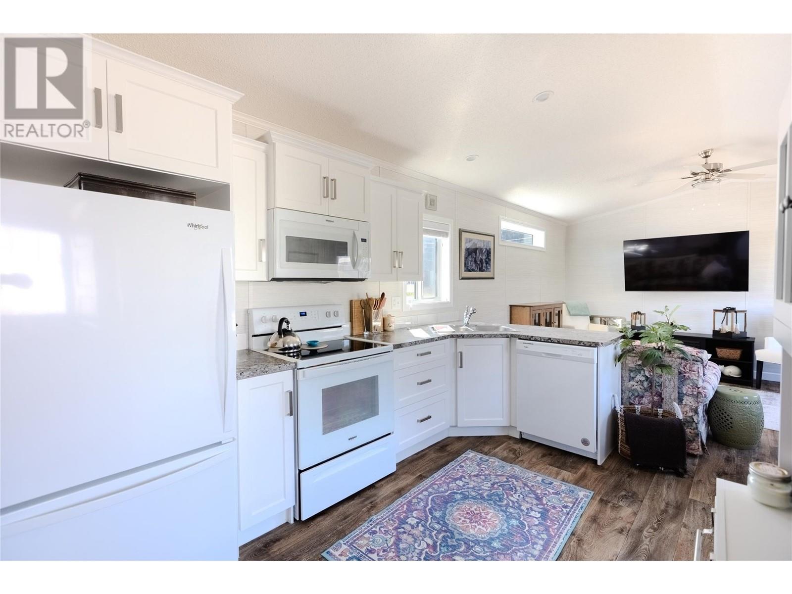 Photo 13 of 235 Aylmer Road Unit 23, Chase BC