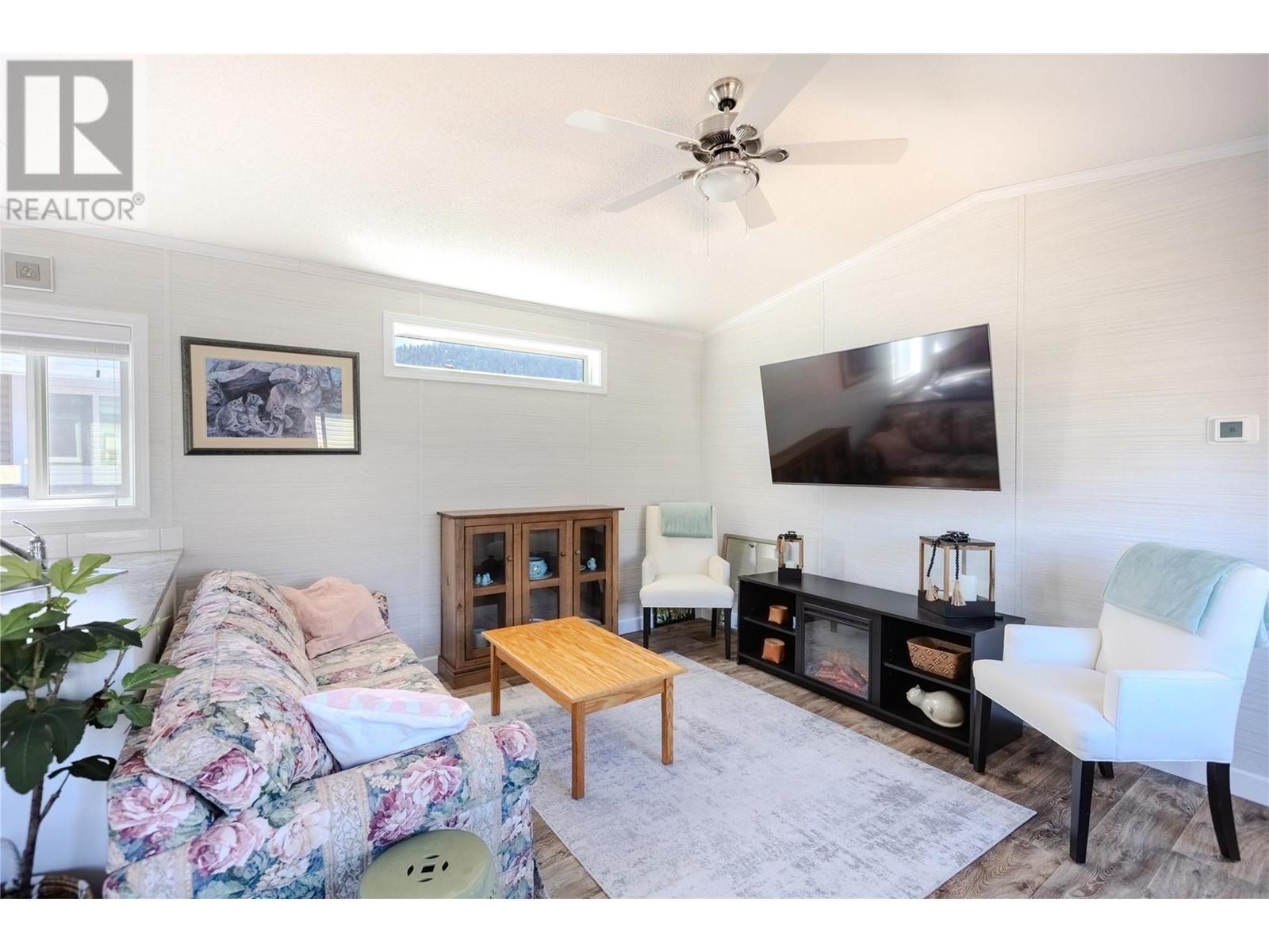 Photo 10 of 235 Aylmer Road Unit 23, Chase BC