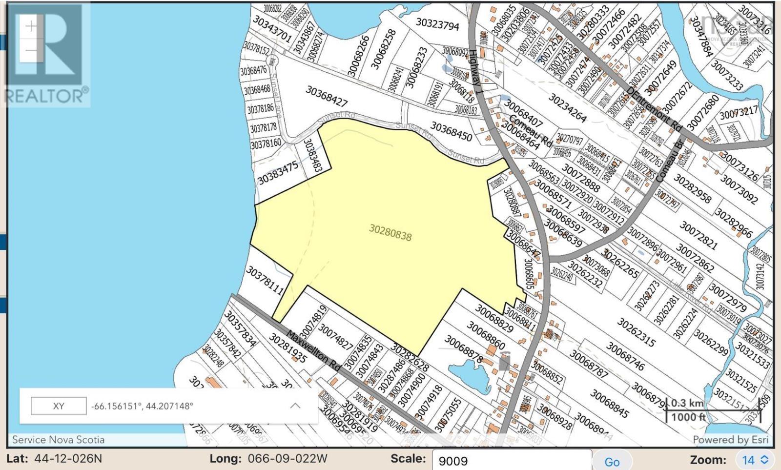 Property 13 of 18 of No 1 Highway