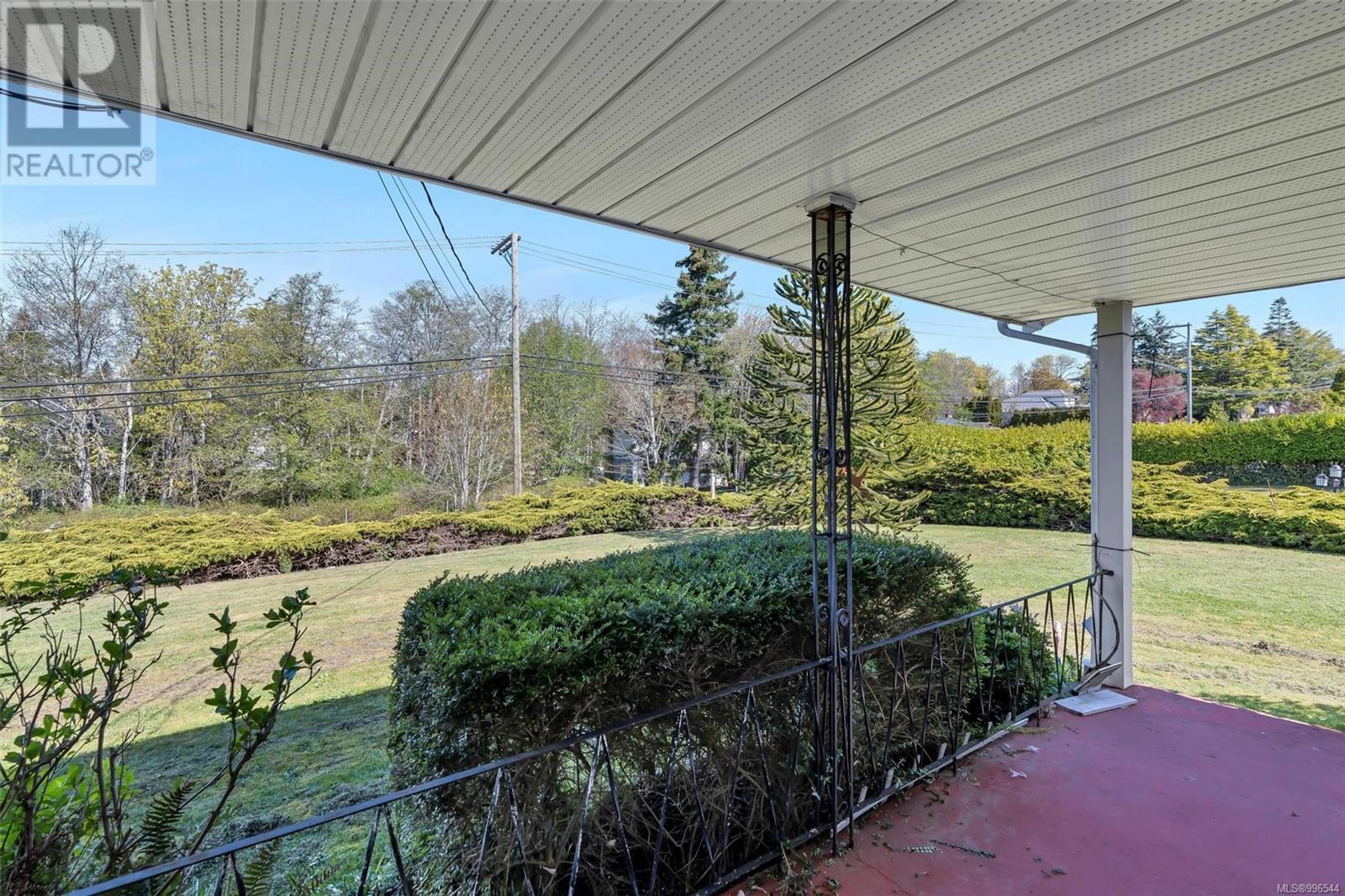 6787 Grant Road West, Sooke