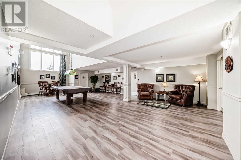 Single Family House for Sale in   Everstone Drive SW Evergreen Calgary 