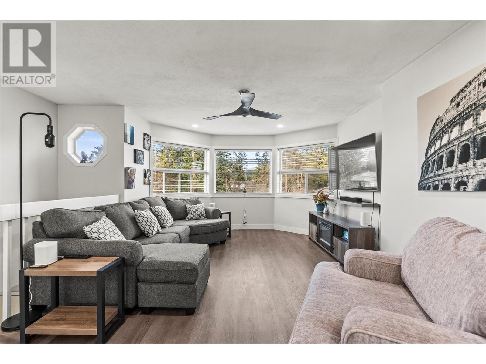 2260 Okanagan Street, Armstrong