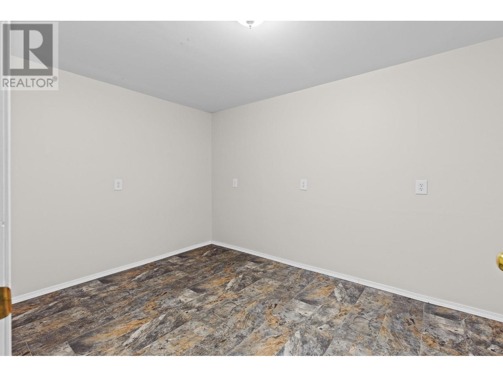 6 11290 Bond Road, Lake Country