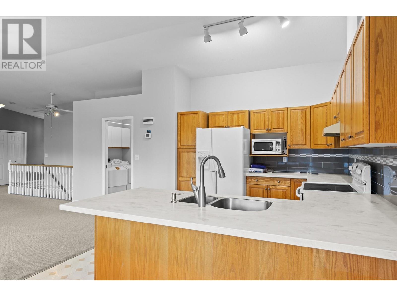 6 11290 Bond Road, Lake Country