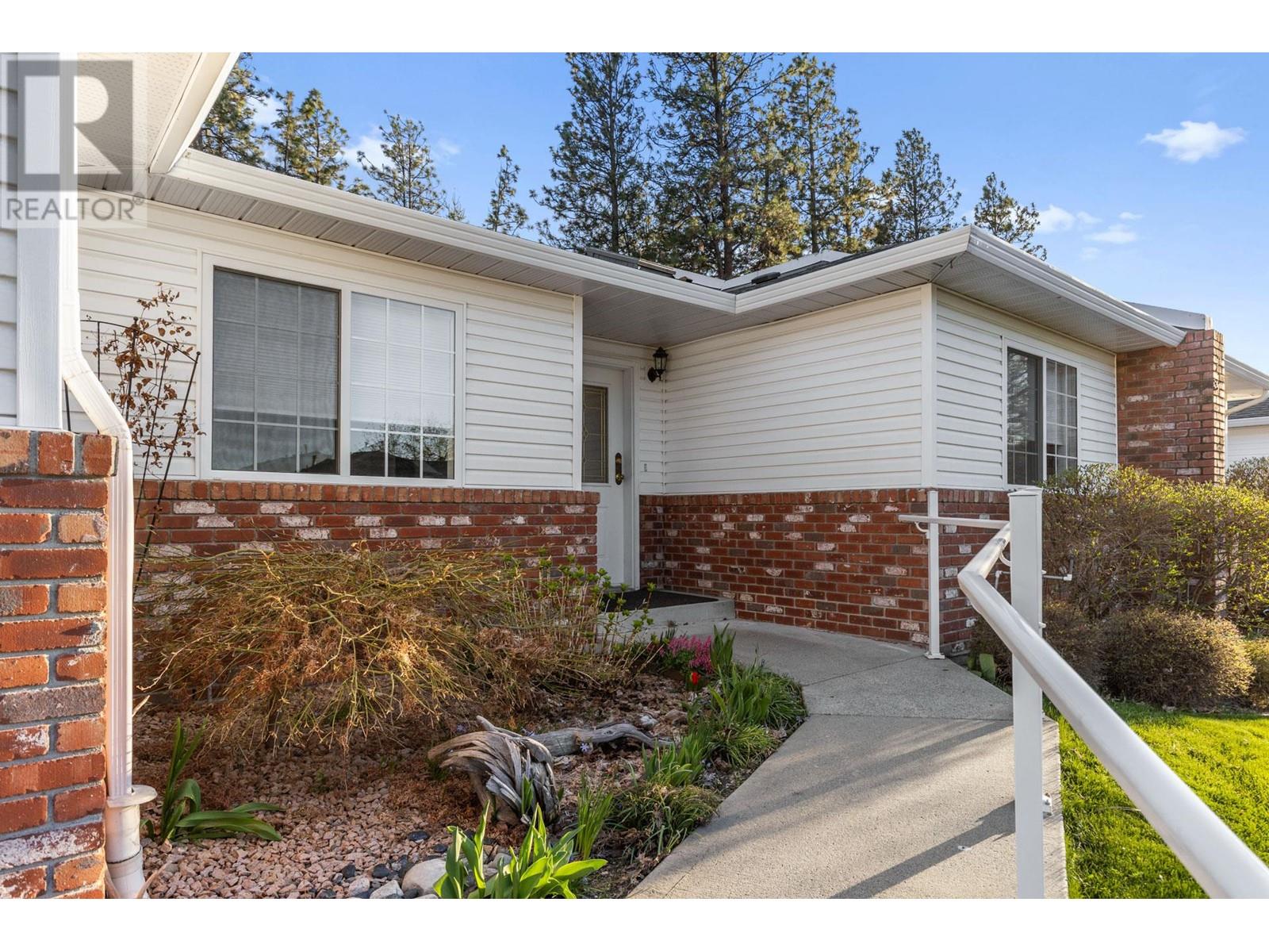 6 11290 Bond Road, Lake Country