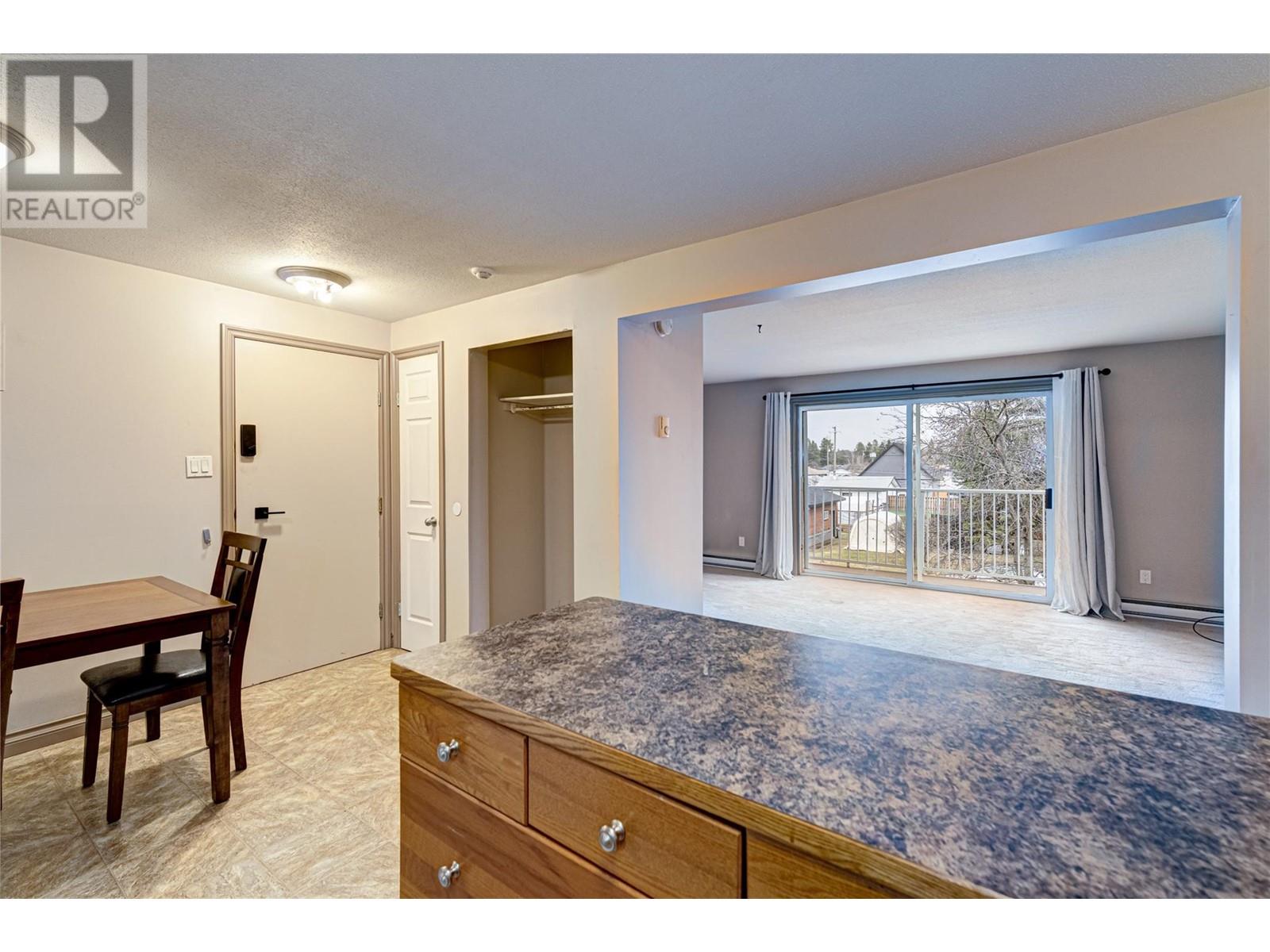 152 Spruce Avenue Unit# 202, Sparwood