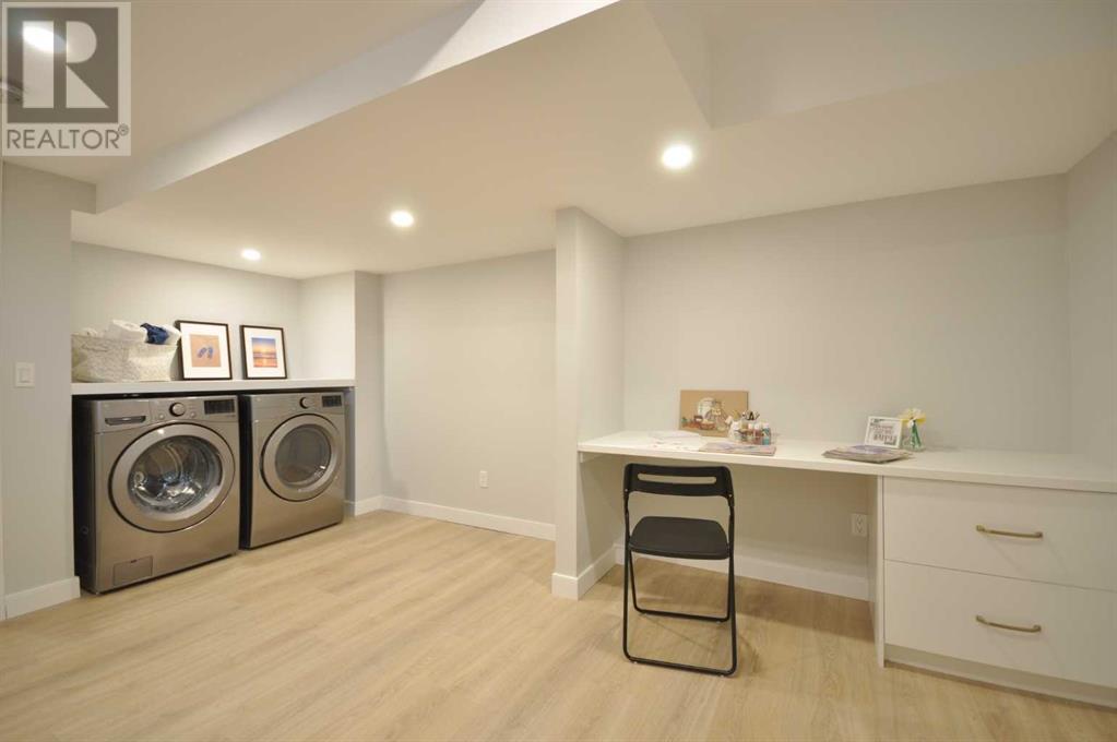 Single Family House Bungalow for Sale in  Glenview Drive SW Glendale Calgary 