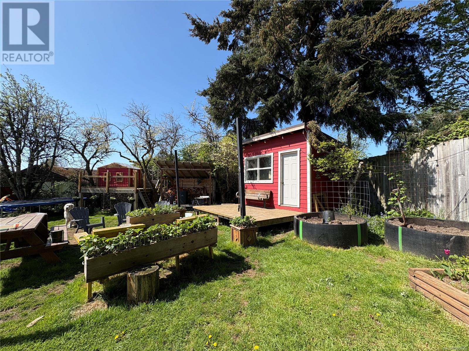 6716 Ayre Rd, Sooke