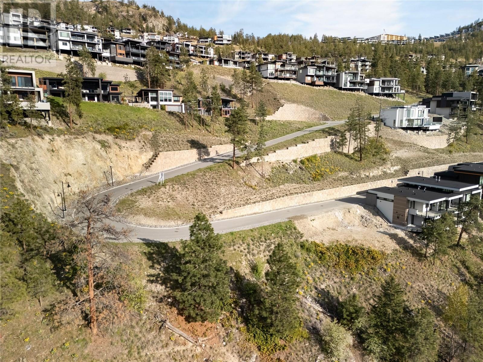  3548 Arrowroot Drive, Kelowna