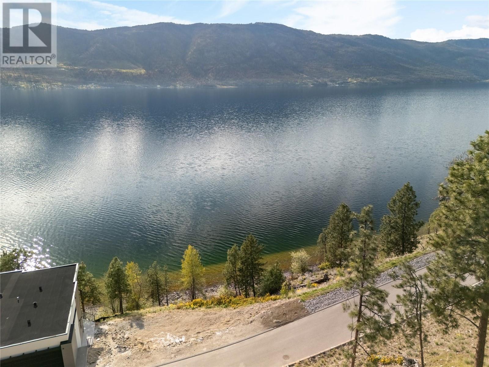  3548 Arrowroot Drive, Kelowna