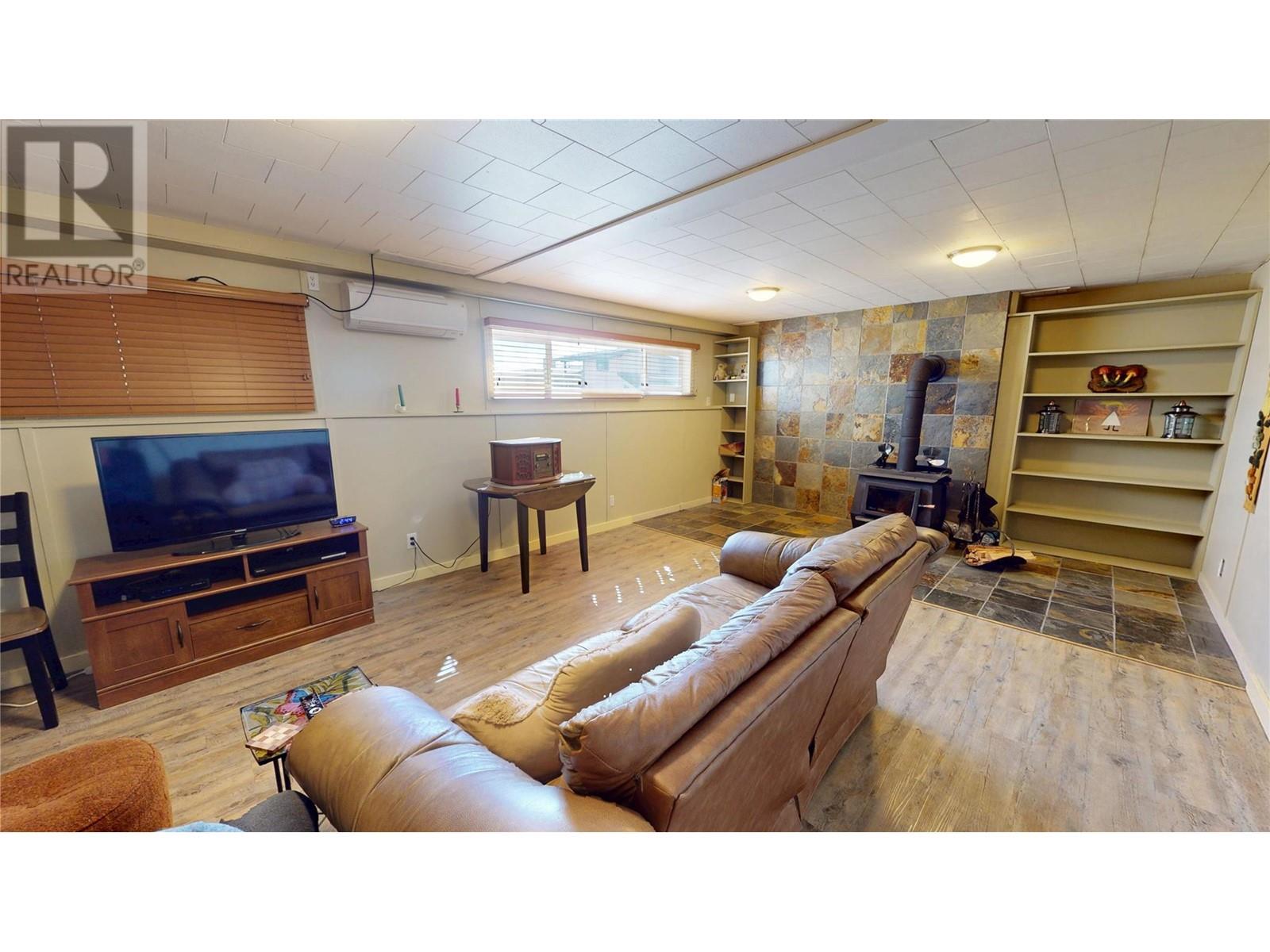 3311 Beam Road, Creston