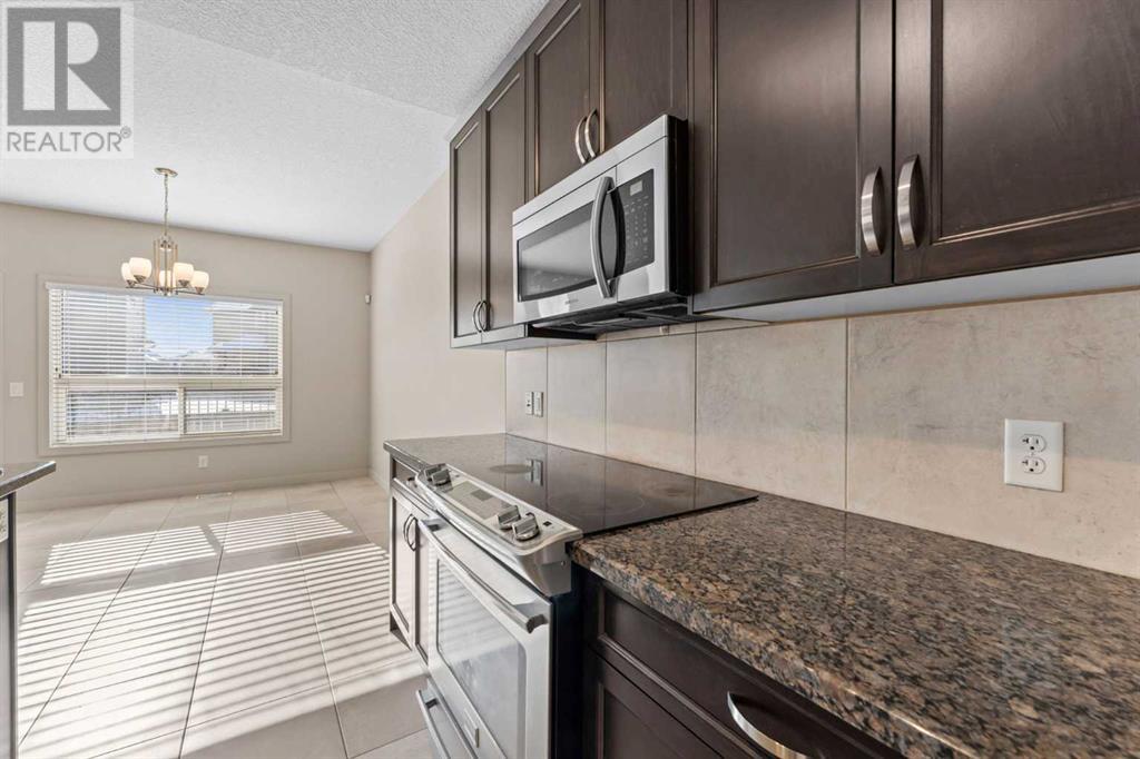 Single Family House for Sale in  Everhollow Rise SW Evergreen Calgary 