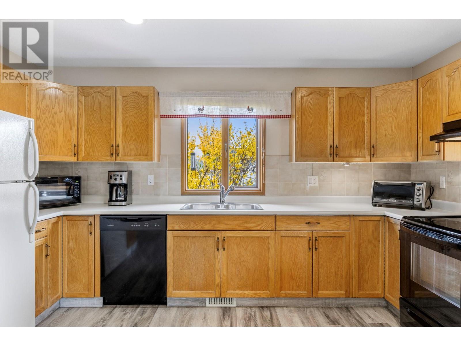 Photo 15 of 3445 Barberry Street, Kelowna BC