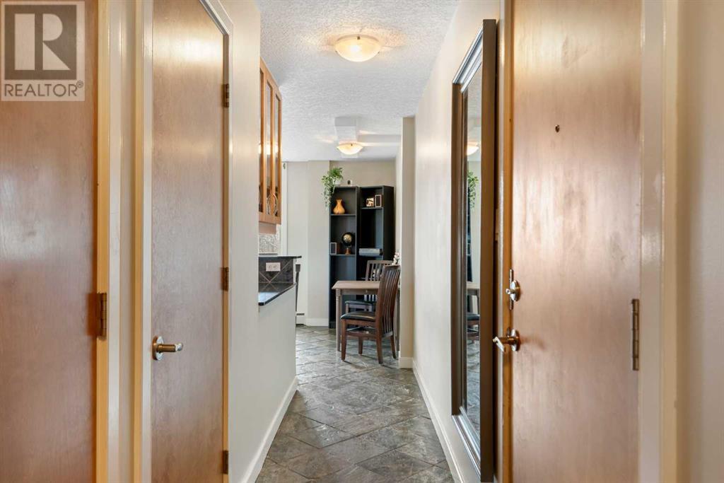 Single Family House for Sale in   Memorial Drive NW Hillhurst Calgary 