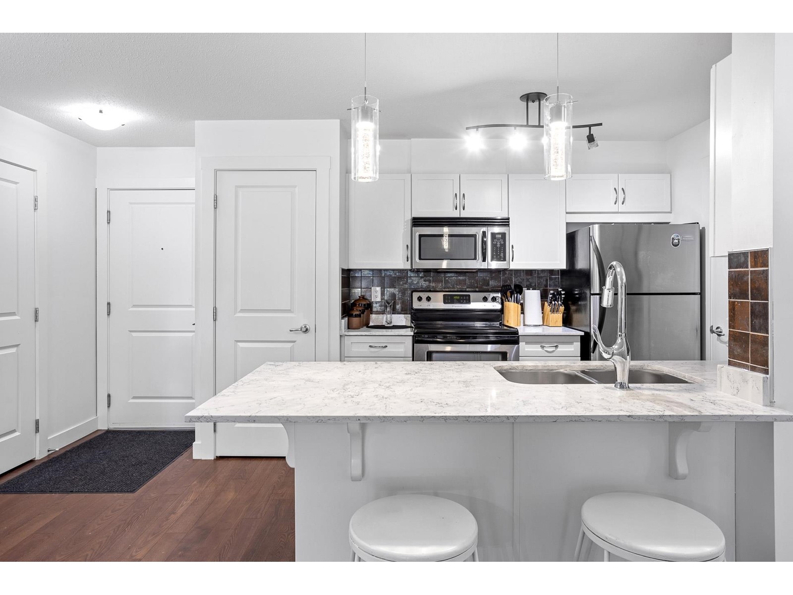 Photo 10 of 107 2038 Sandalwood Crescent, Abbotsford BC