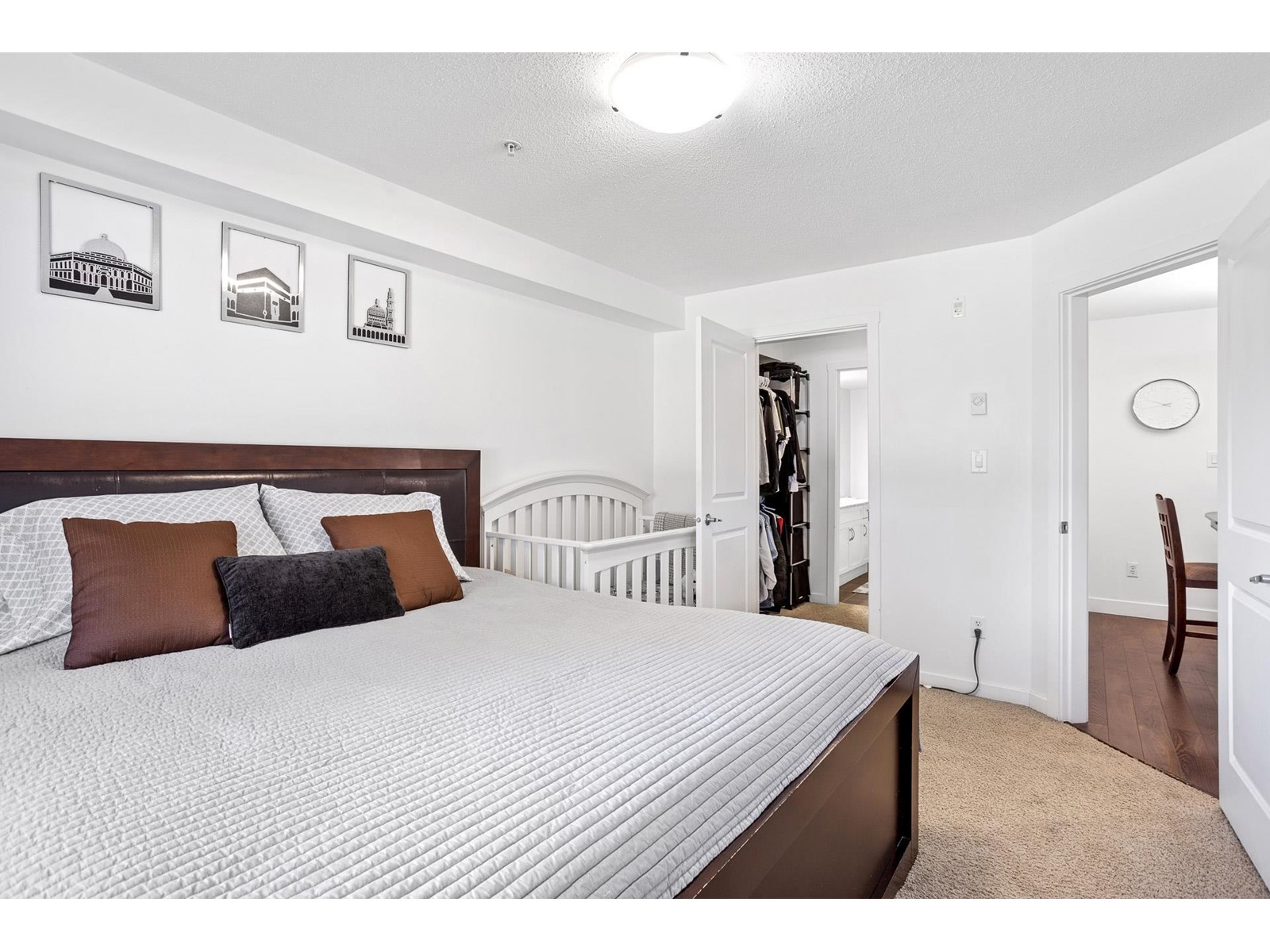Photo 18 of 107 2038 Sandalwood Crescent, Abbotsford BC