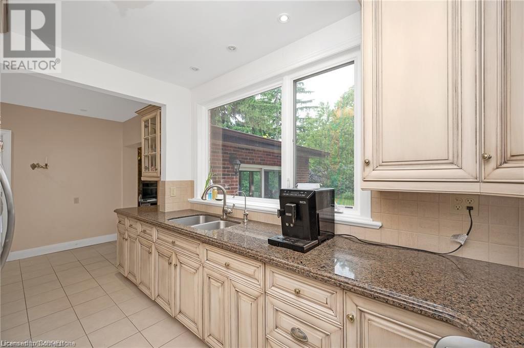 Photo 12 of 2317 Lakeshore Road, Burlington ON