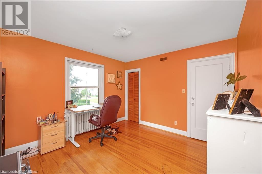 Photo 20 of 2317 Lakeshore Road, Burlington ON