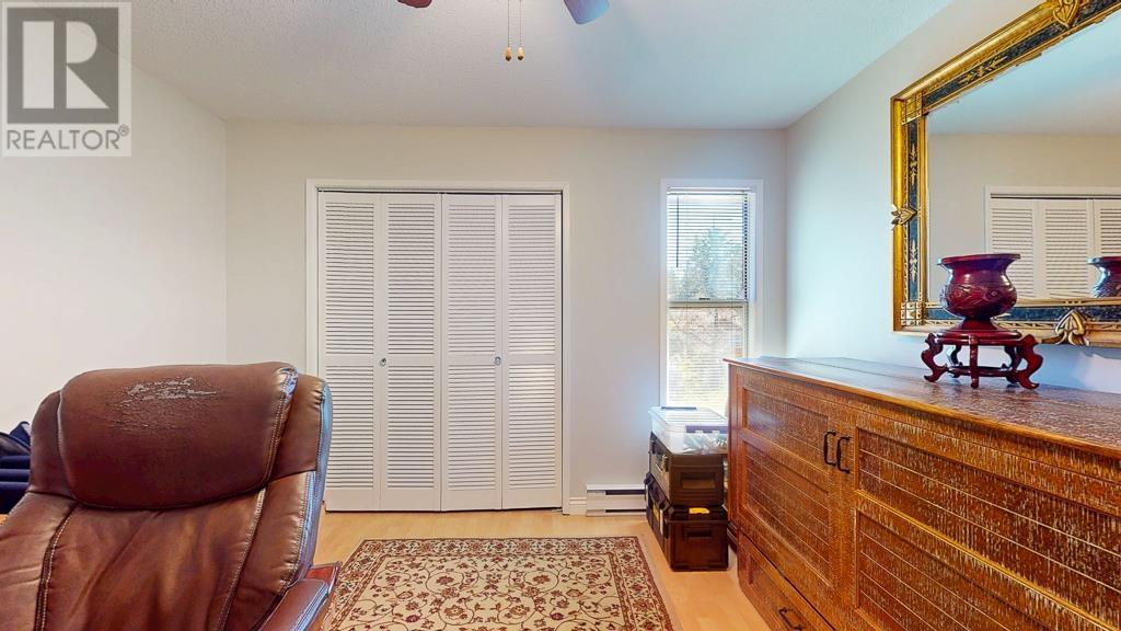 8024 SOUTHWOOD ROAD, Halfmoon Bay