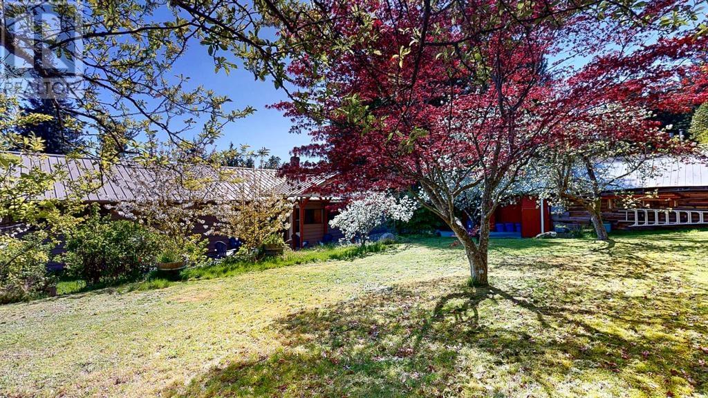 8024 SOUTHWOOD ROAD, Halfmoon Bay