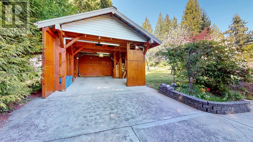 8024 SOUTHWOOD ROAD, Halfmoon Bay