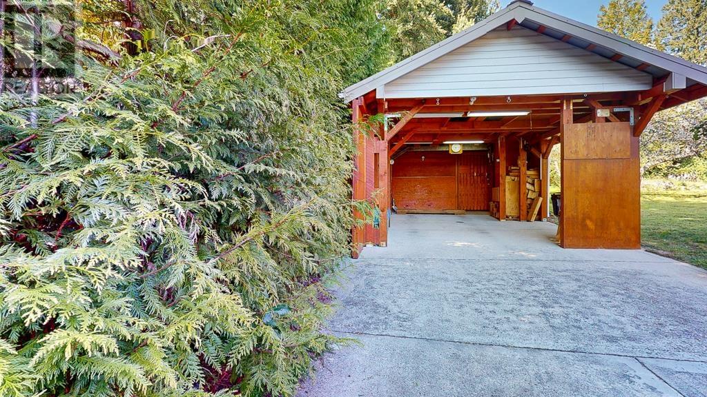 8024 SOUTHWOOD ROAD, Halfmoon Bay