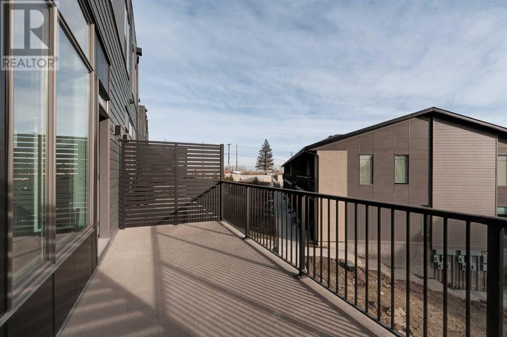 Single Family House for Sale in  Sovereign Heights SW Shaganappi Calgary 