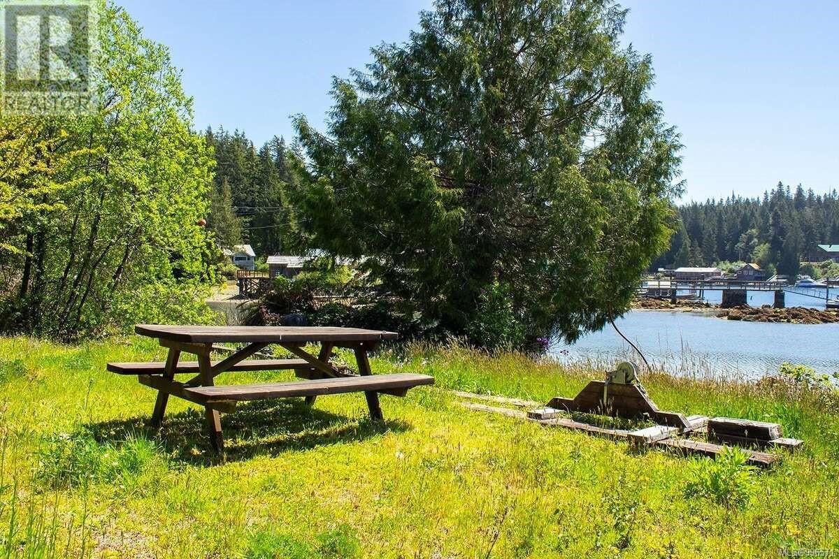 Photo 3 of 326 Grappler Inlet, Bamfield BC