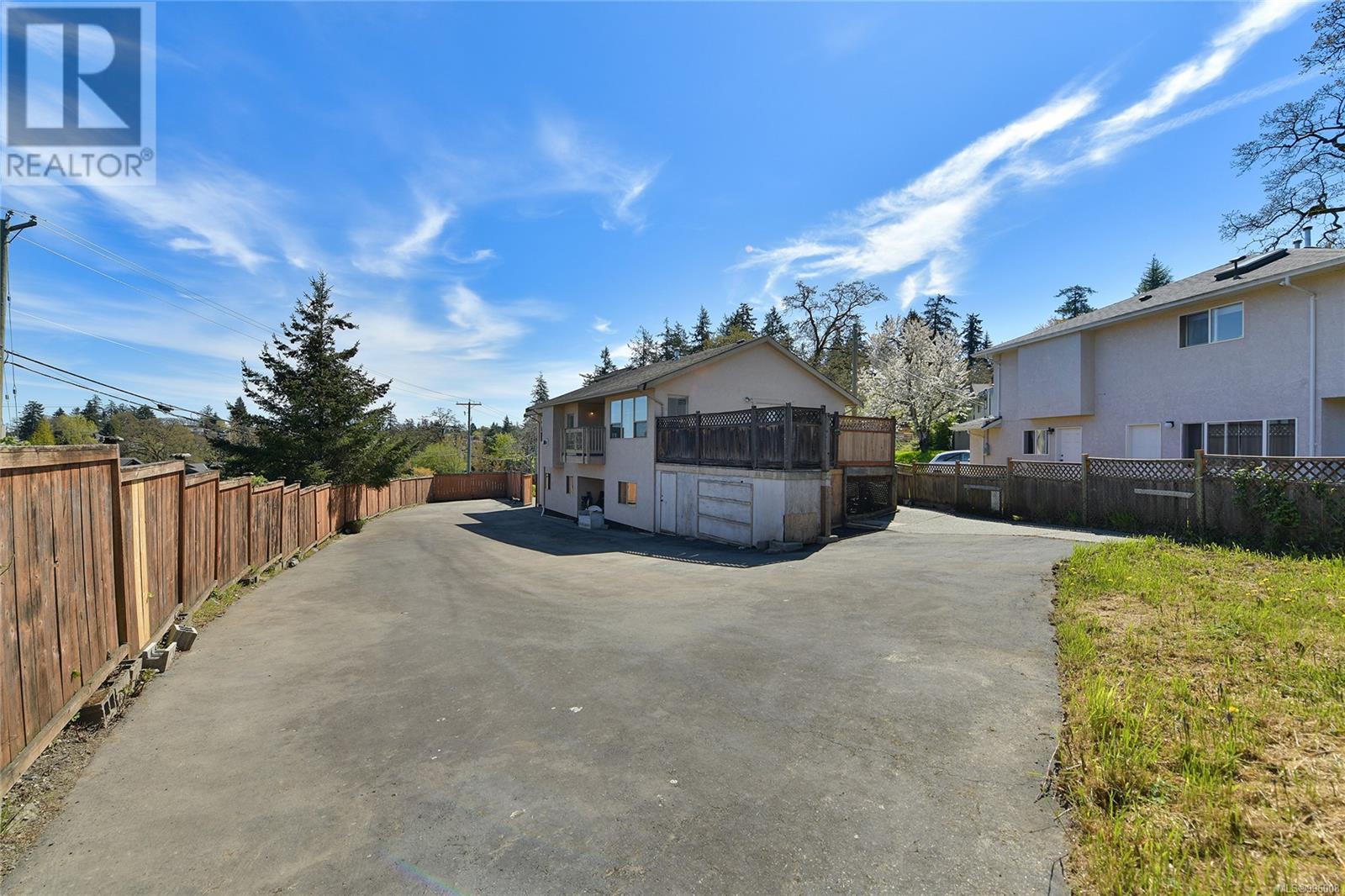  3980 Helen Road, Saanich