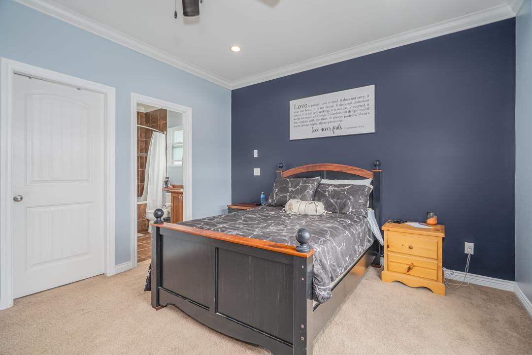 8433 FENNELL STREET, Mission real estate listing R2953682