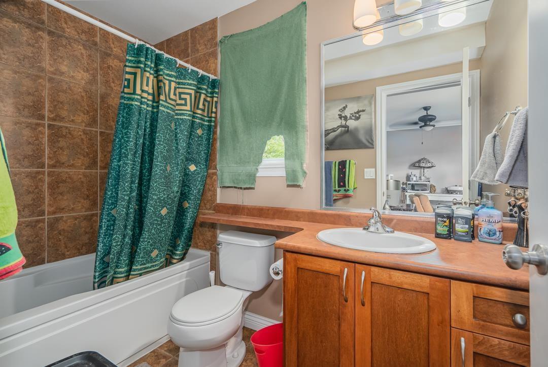 8433 FENNELL STREET, Mission real estate listing R2953682