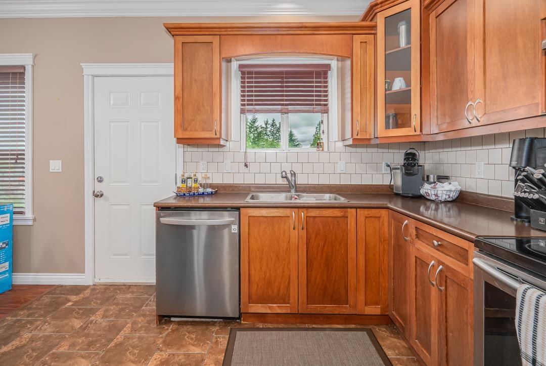 8433 FENNELL STREET, Mission real estate listing R2953682