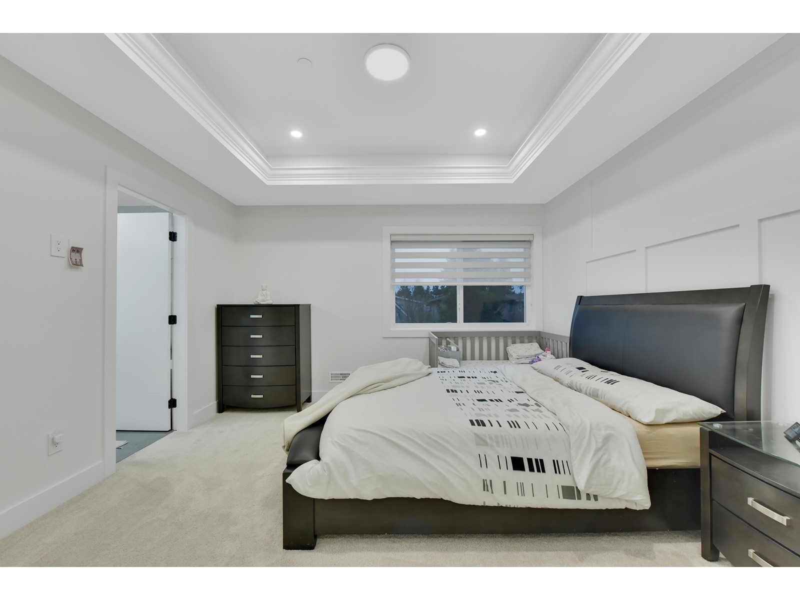 15436 GOGGS AVENUE, White Rock real estate listing R2993930