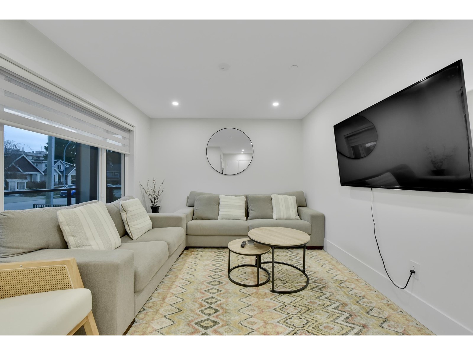 15436 GOGGS AVENUE, White Rock real estate listing R2993930