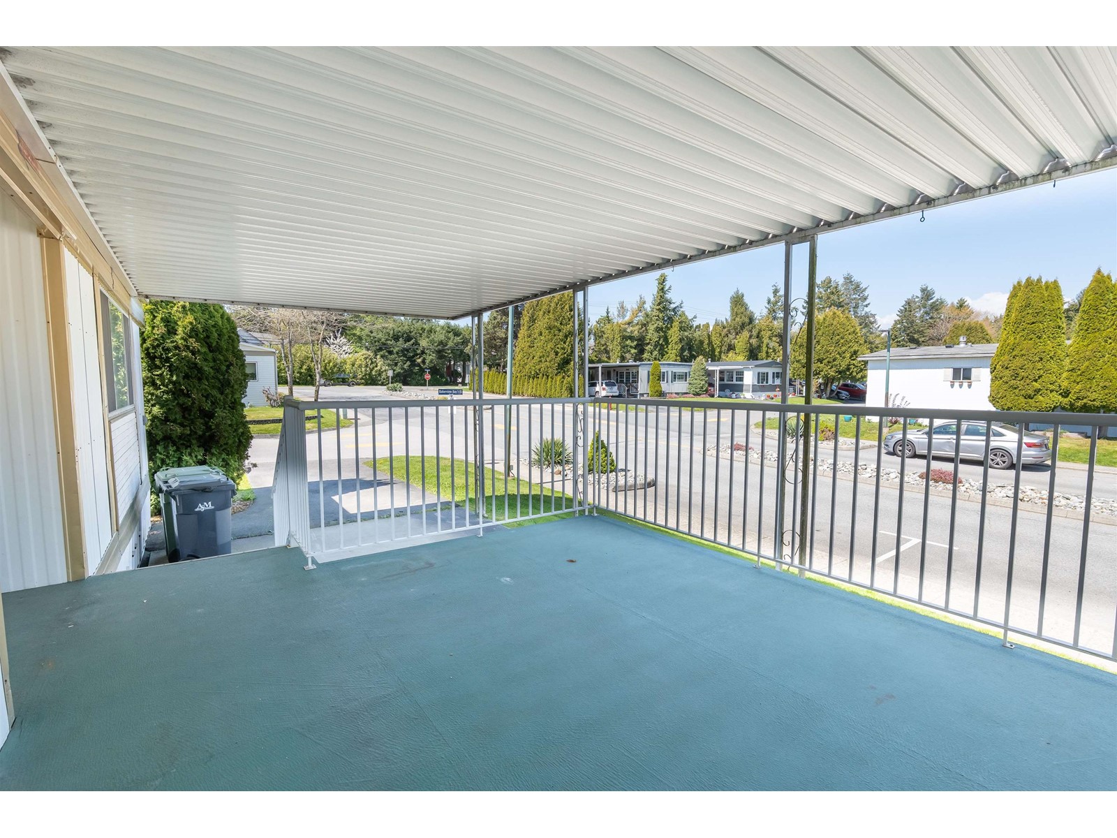 Photo 6 of 15 1840 160 Street, Surrey BC