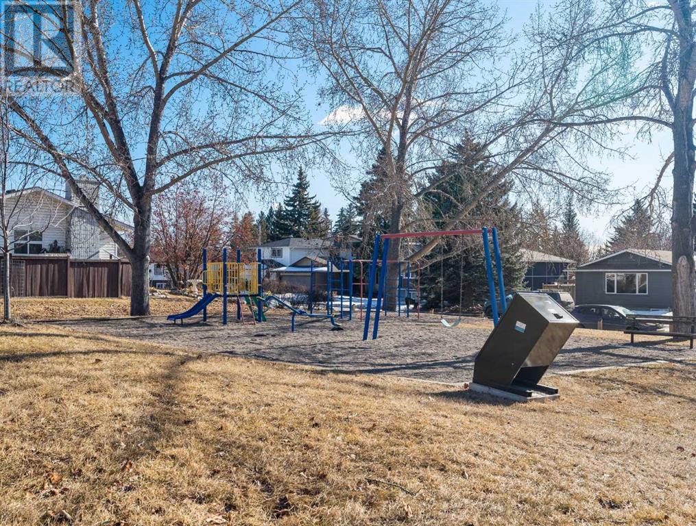 Single Family House Bungalow for Sale in  Silver Mead Crescent NW Silver Springs Calgary 