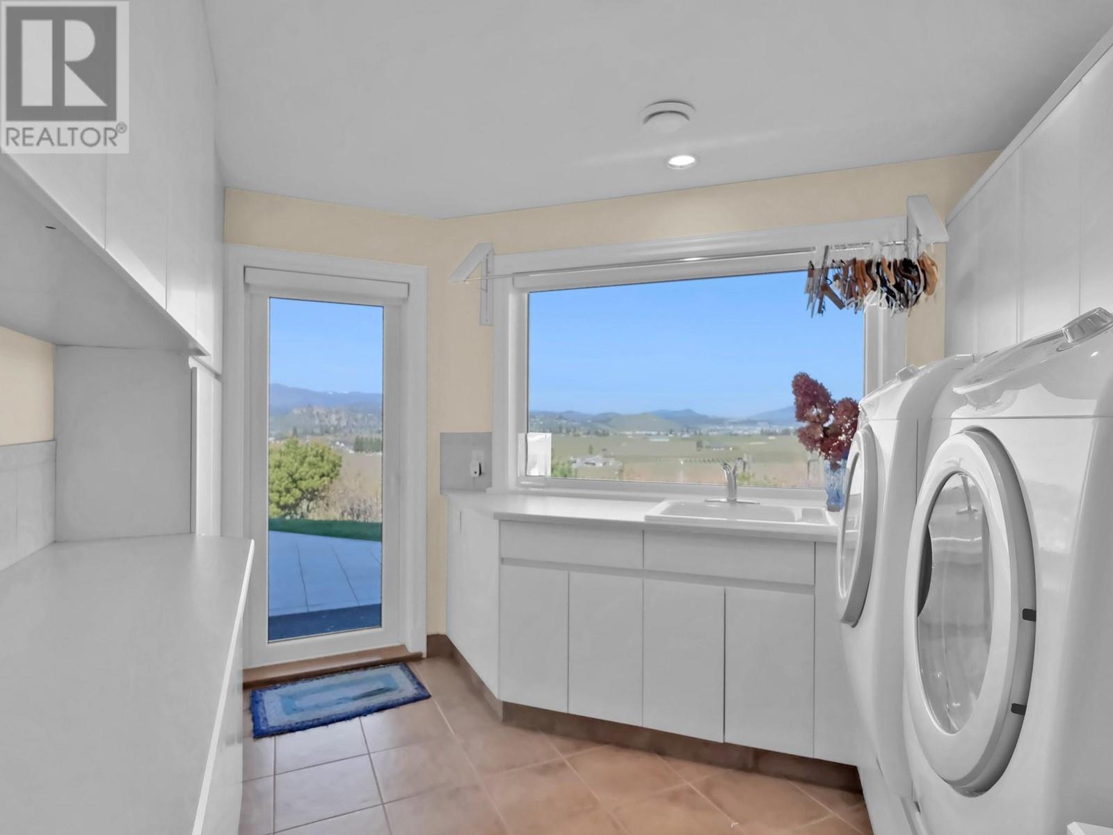  3240 Pooley Road, Kelowna