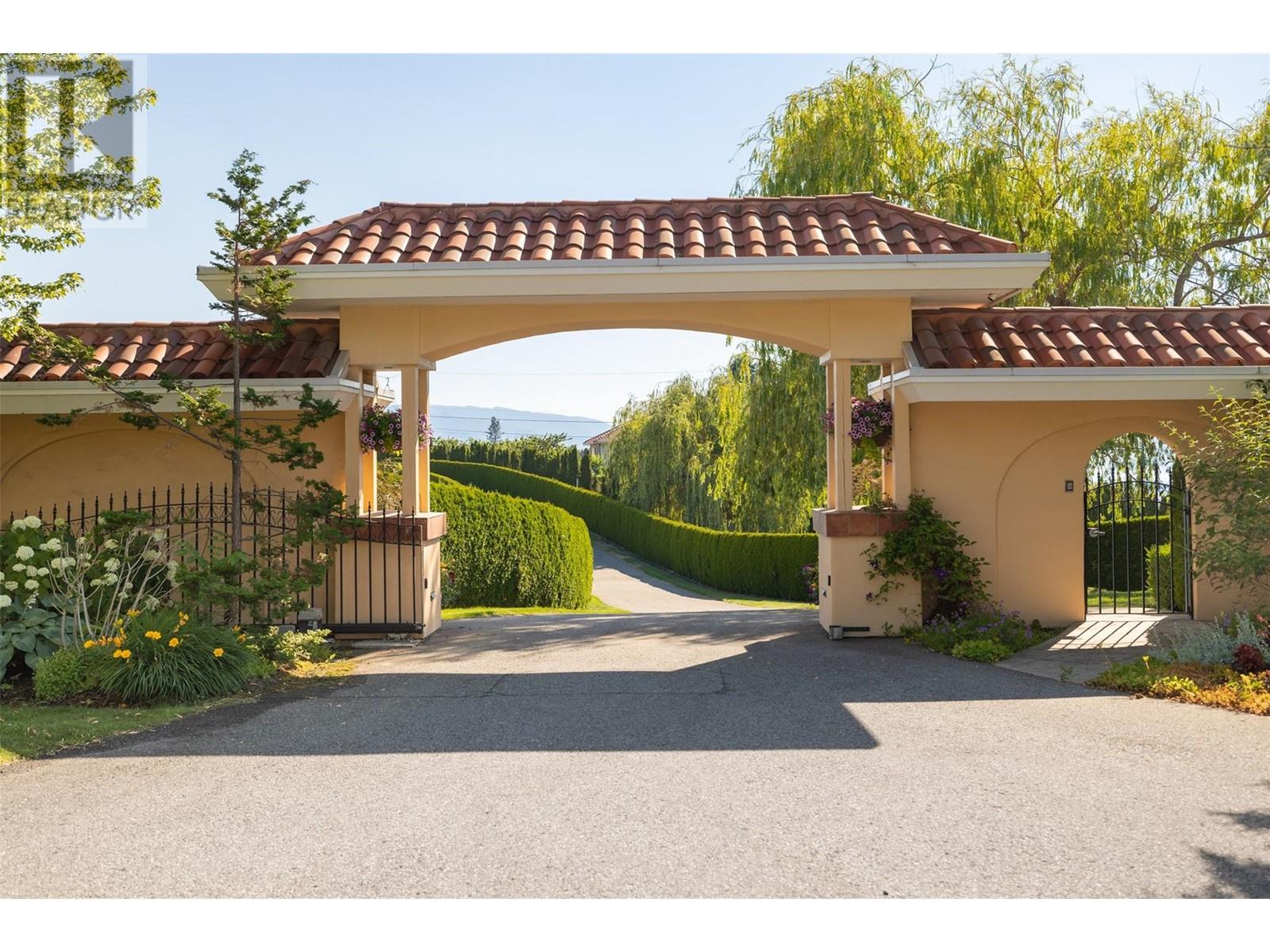  3240 Pooley Road, Kelowna